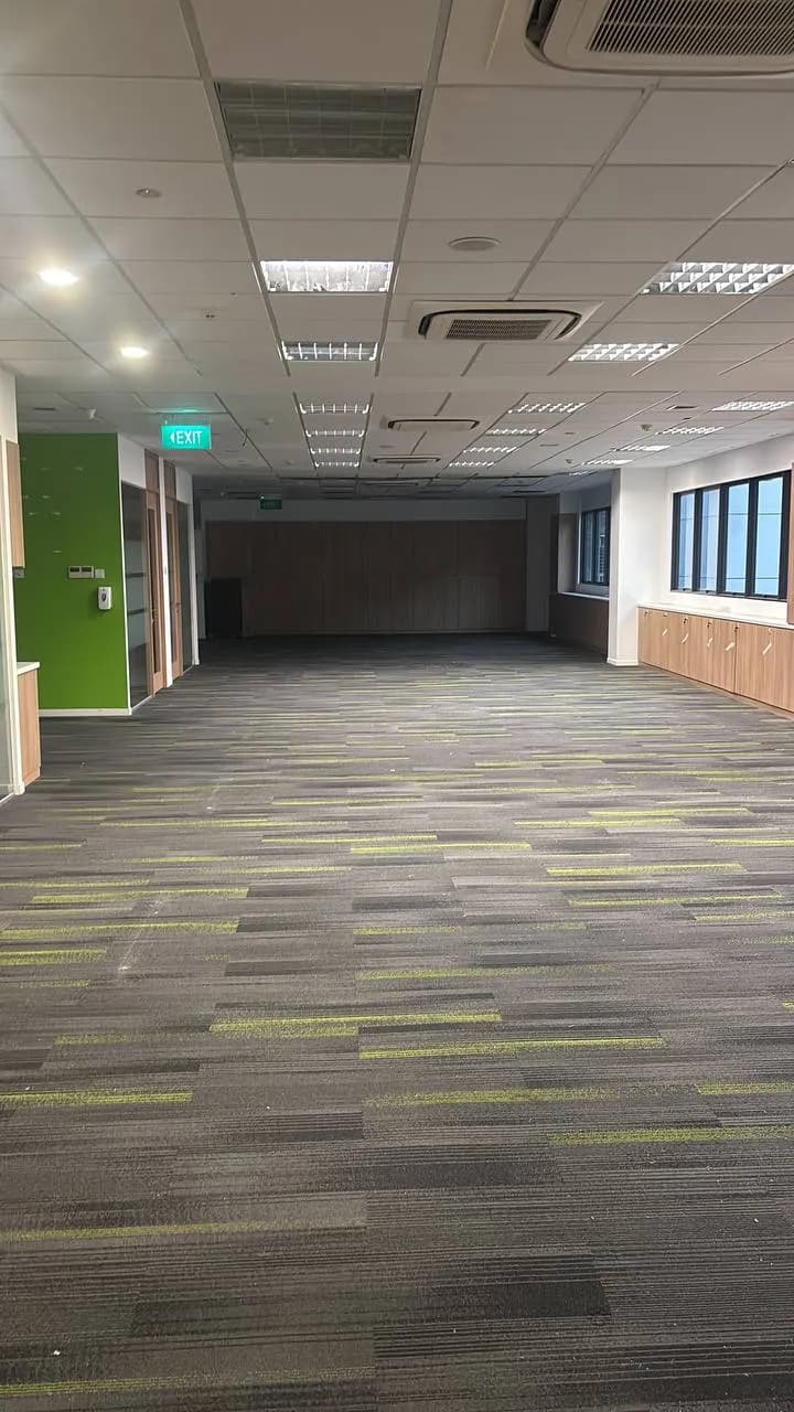 Office reinstated to its original bare condition at lease exit in Singapore